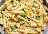 Pasta with Grilled Chicken, Broccoli, Garlic & Oil