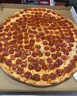 24 in Party Pizza
