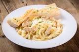 Fettuccine Alfredo With Grilled Chicken Catering