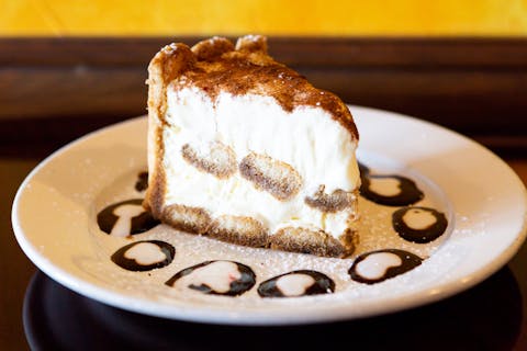 Tiramisu Palm Beach Gardens: Discover Decadent Desserts