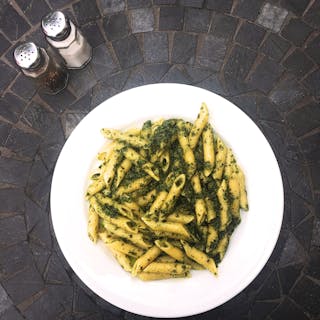 Penne with Pesto Sauce