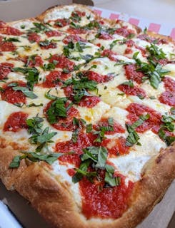 Grandma Pizza