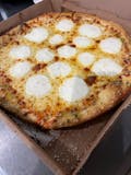 Regular White Pizza