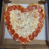 Traditional heart pizza W/ peperoni