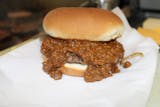 CHILI CHEESEBURGER