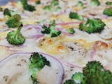 Chicken Cordon Bleu Pizza