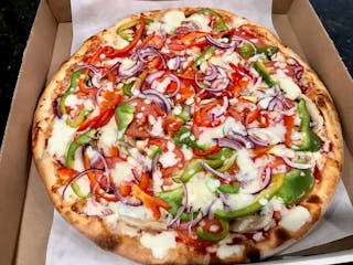O Sole Mio Garden’s Pizza