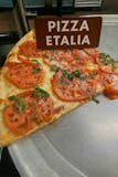 Wall-Street Caprese Pizza