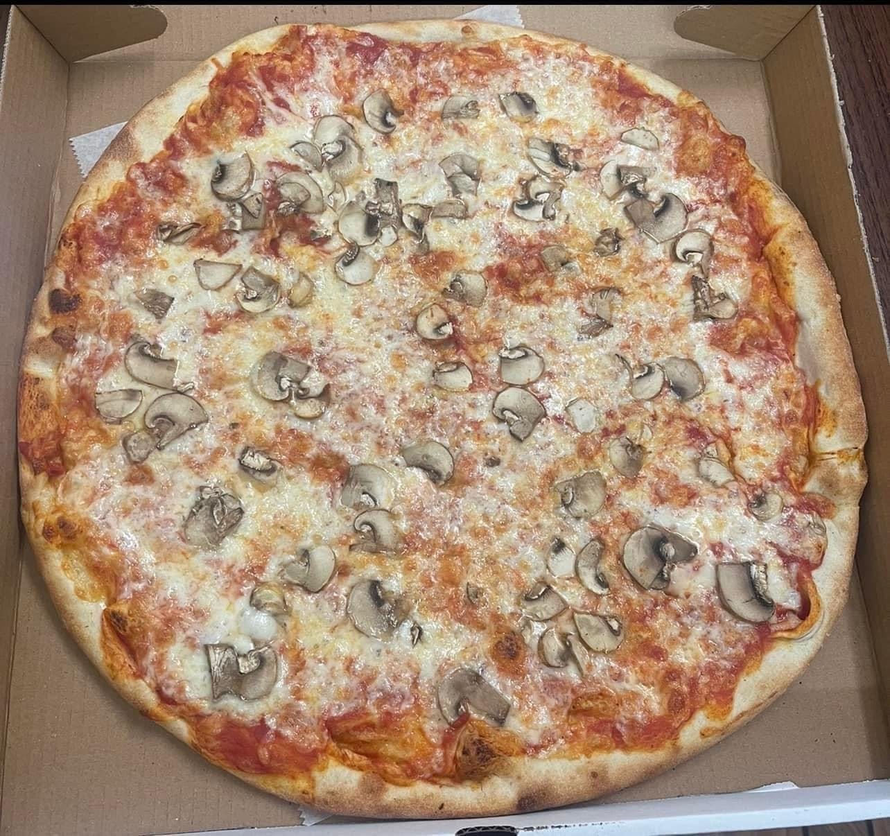 Mushrooms Pizza