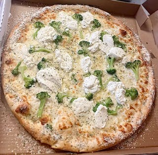 Broccoli White Pizza