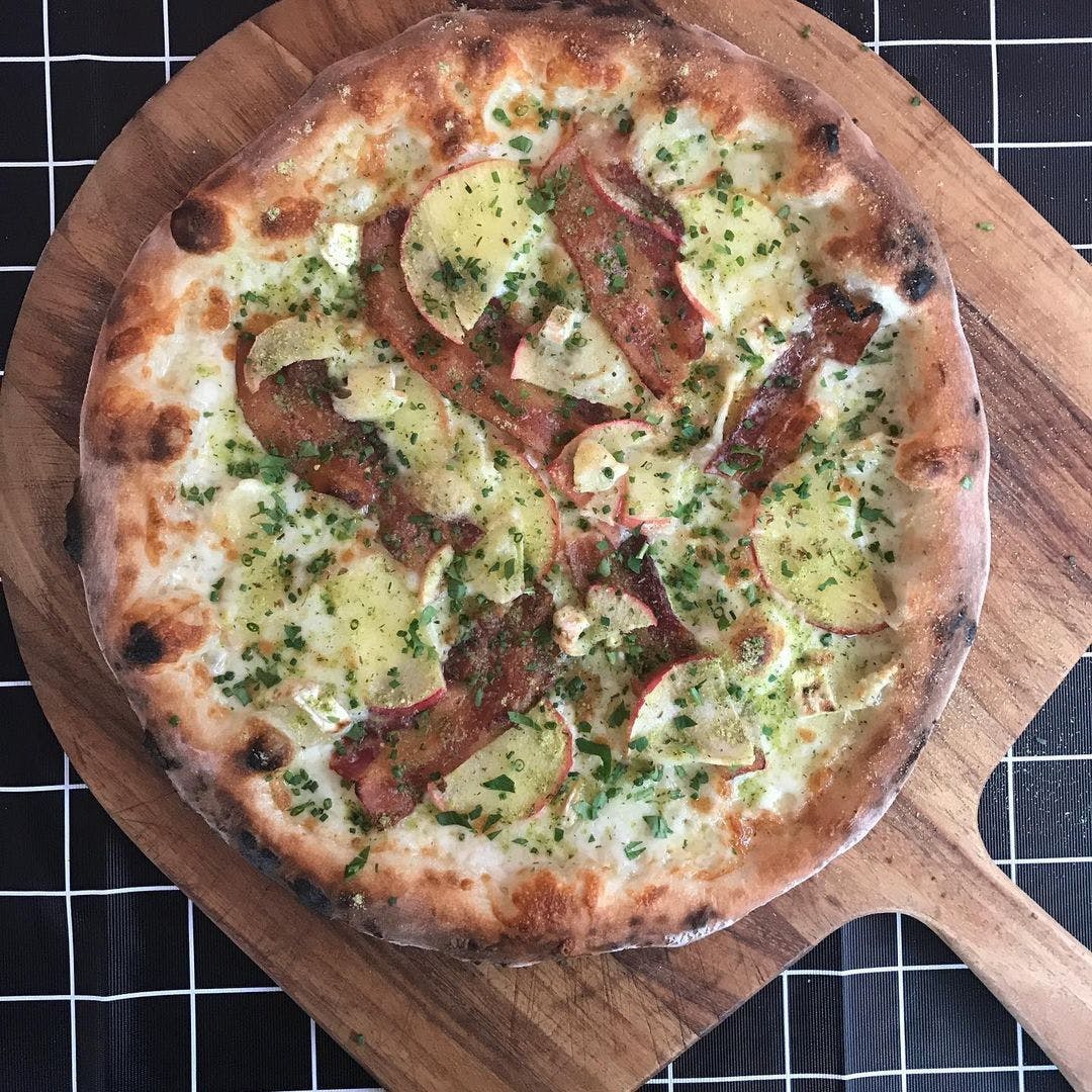 Pizza with Three Toppings 