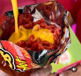 Hot Cheetos Con Queso