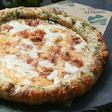 Cheese Crossed Garlic Pizza