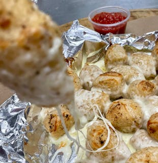 Cheesy Garlic Monkey Bread