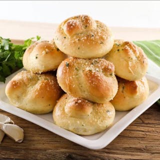 Garlic Knots with Marinara