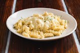 Fusilli In Alfredo Sauce