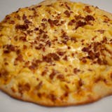 Hunters Pond Apartments Mac & Cheese Pizza