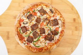 Steak Gourmet Pizza