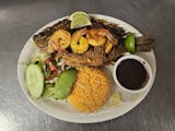 Mojarra Frita Con Camarones