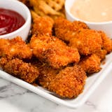 Chicken nuggets w/fries