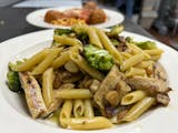 Penne with Broccoli, Garlic & Oil