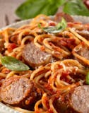 Spaghetti with Sausage, Peppers & Onions Catering