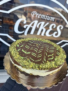 Dubai Chocolate Cake