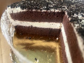 Oreo mousse cake