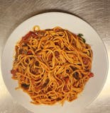 2) Spaghetti Bolognese