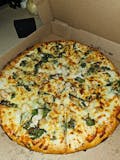 Spinach Chicken Alfredo Pizza