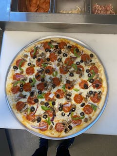#3. Giovanni’s Special Pizza