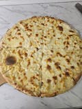 Maccaroni and cheese pizza