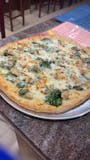 White Chicken Spinach Pizza