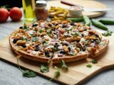 Halal Curry Chicken Pizza
