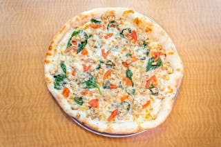 Grilled Chicken Florentine Pizza