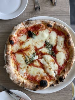 Queen Margherita Pizza
