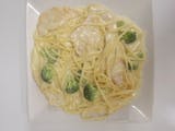 Fettuccine Alfredo With Chicken & Broccoli