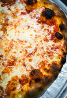 The Classic Pizza
