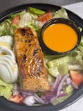 Grilled Salmon Salad