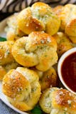 Garlic Knots with Side of Marinara