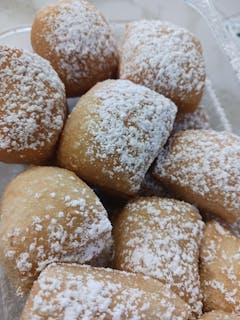Zeppoli