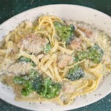 Martino's Fettucine Alfredo Chicken & Broccoli