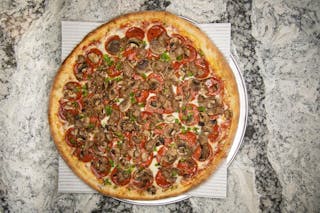 Topshelf House Deluxe Pizza