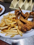 10"pc Chicken wing w fries