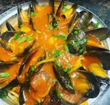 Mussels with Marinara Sauce