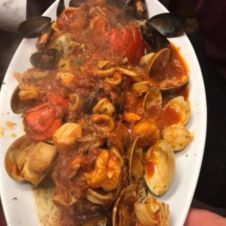 Zuppa Di Pesce