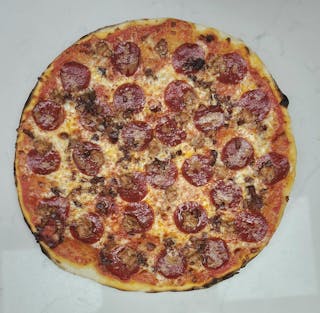MEATZA pepp, sausage and bacon