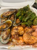 Shrimp and Mussel Combo with Broccoli