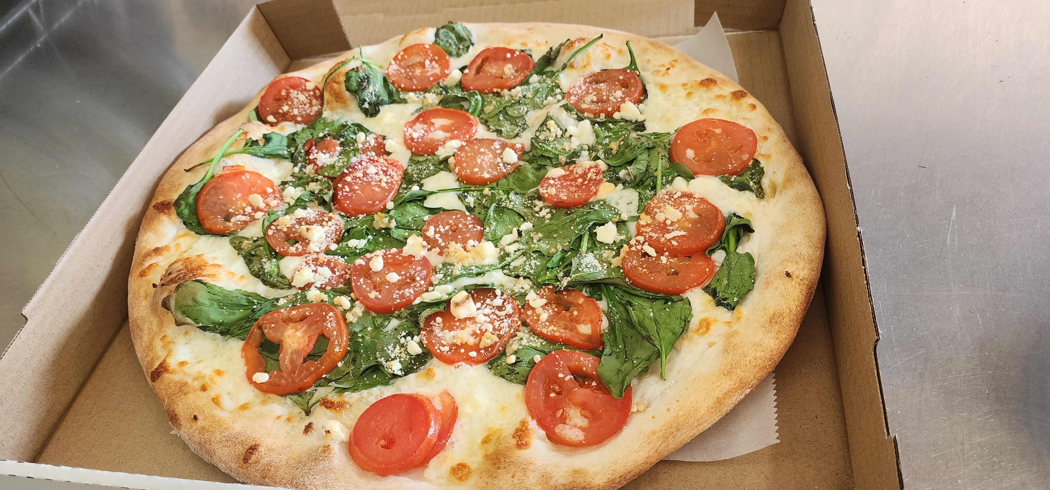 Roma Spinach Pizza