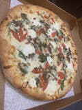 White Pizza with Spinach, Tomatoes & Bacon